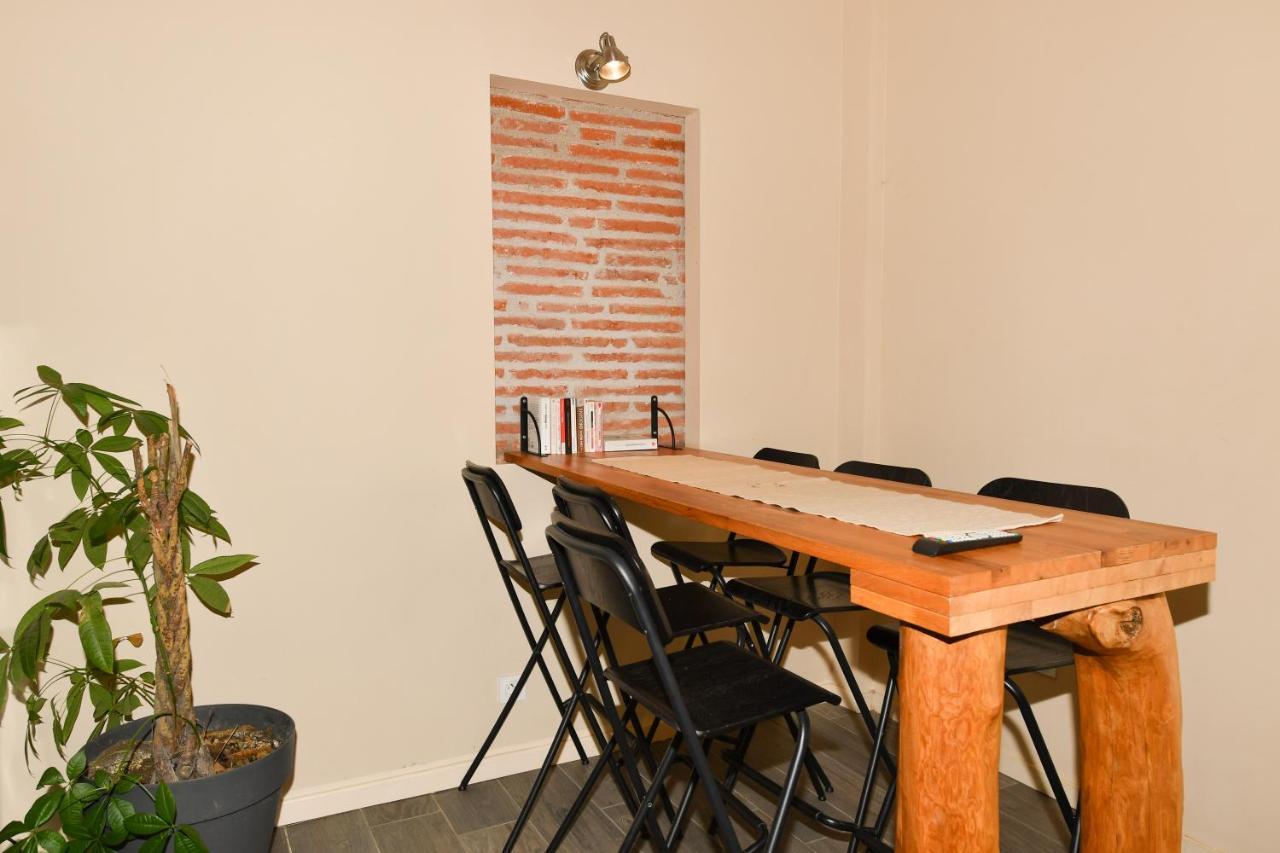 Les Appartements Du Mas Riols 圣西普里安 外观 照片