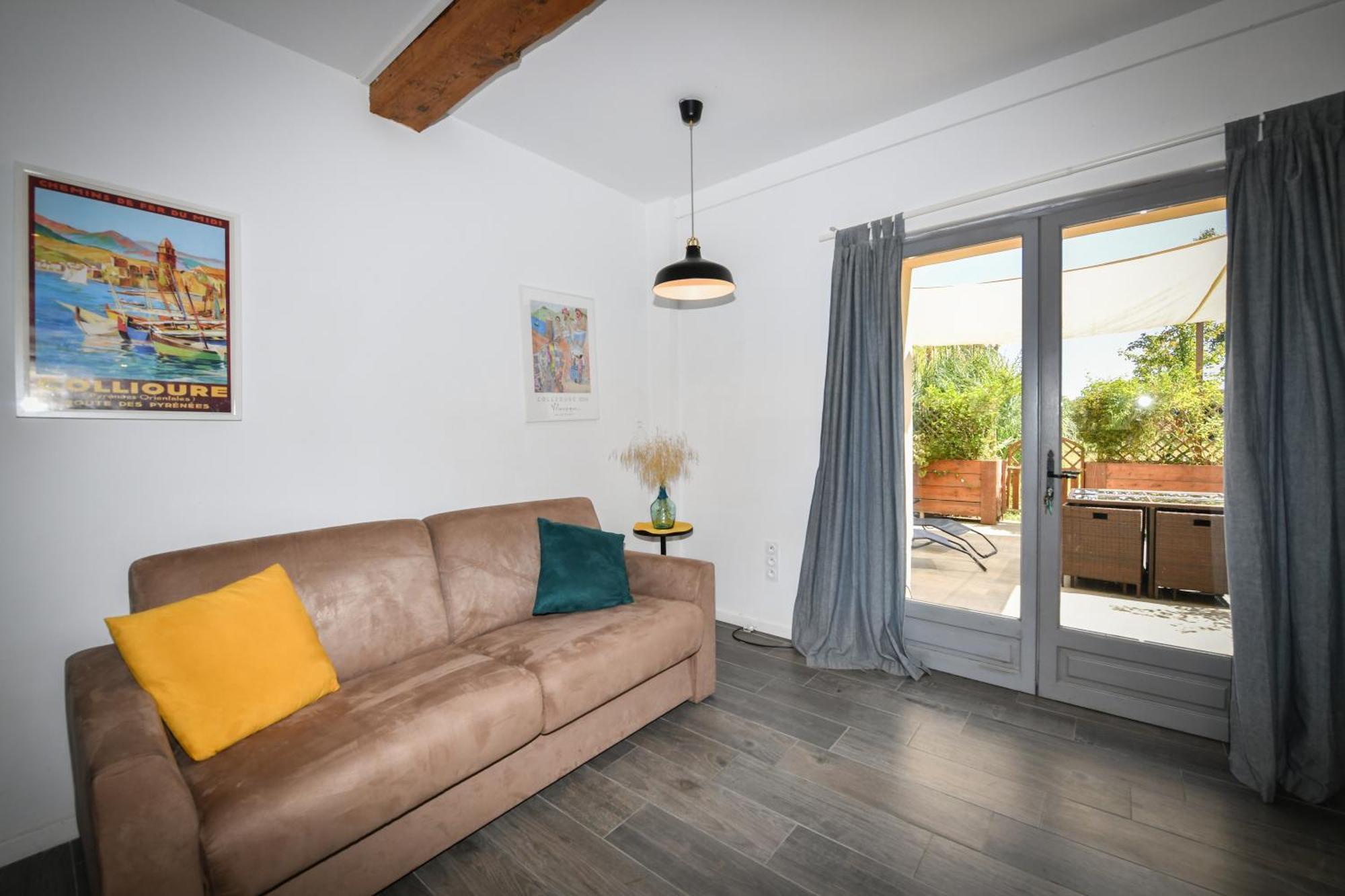 Les Appartements Du Mas Riols 圣西普里安 客房 照片